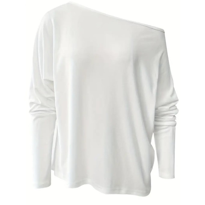 Baggy bat-sleeved slant shoulder T-shirt