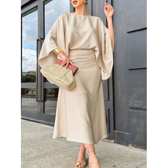 Elegant ladies Batsleeve top half skirt suit