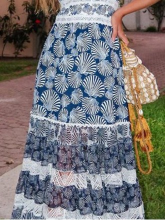 Printed lace patchwork dress with V-neck and neck