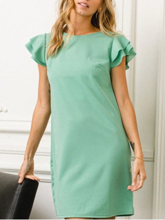 Simple and elegant dress with small green flying sleeves