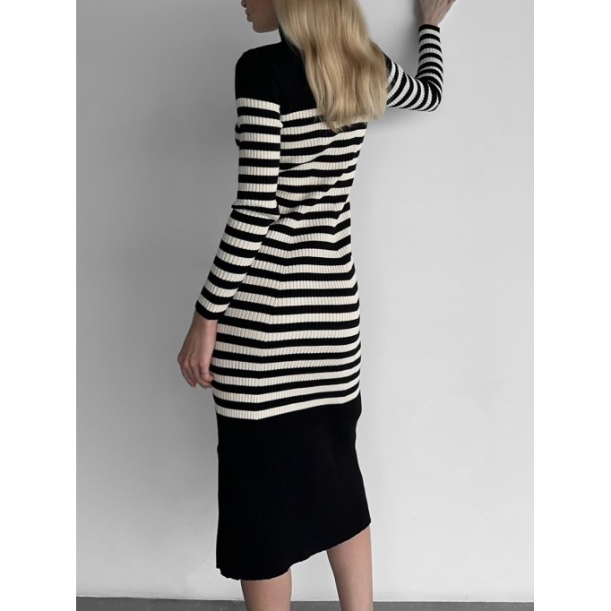 Stylish contrast striped dress