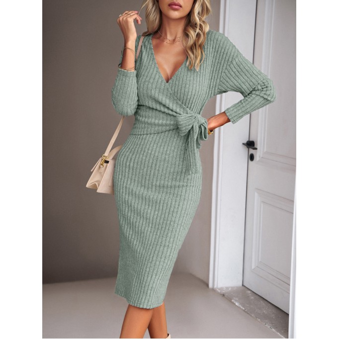 V-neck long-sleeved knitted strappy dress