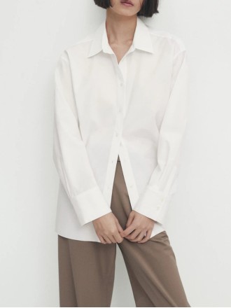 Women's long-sleeved white shirt with lapels