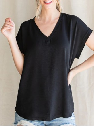 Women's V-neck everything simple black shirt